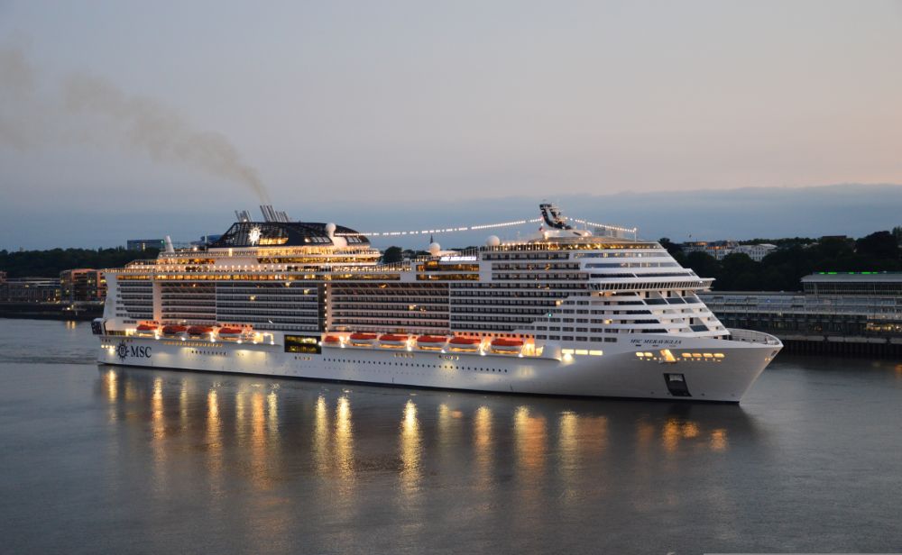 Celebrity Summit