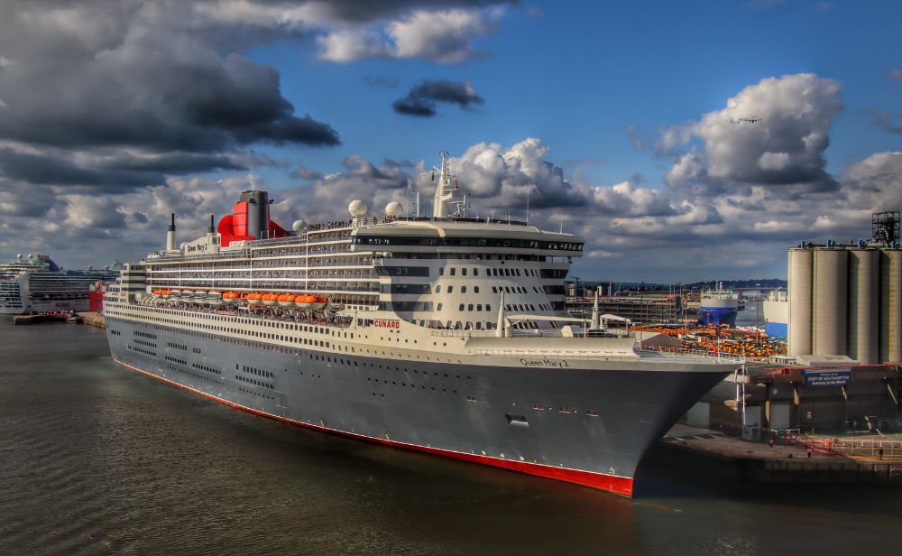 How To Cruise With Your Dog Aboard Queen Mary 2